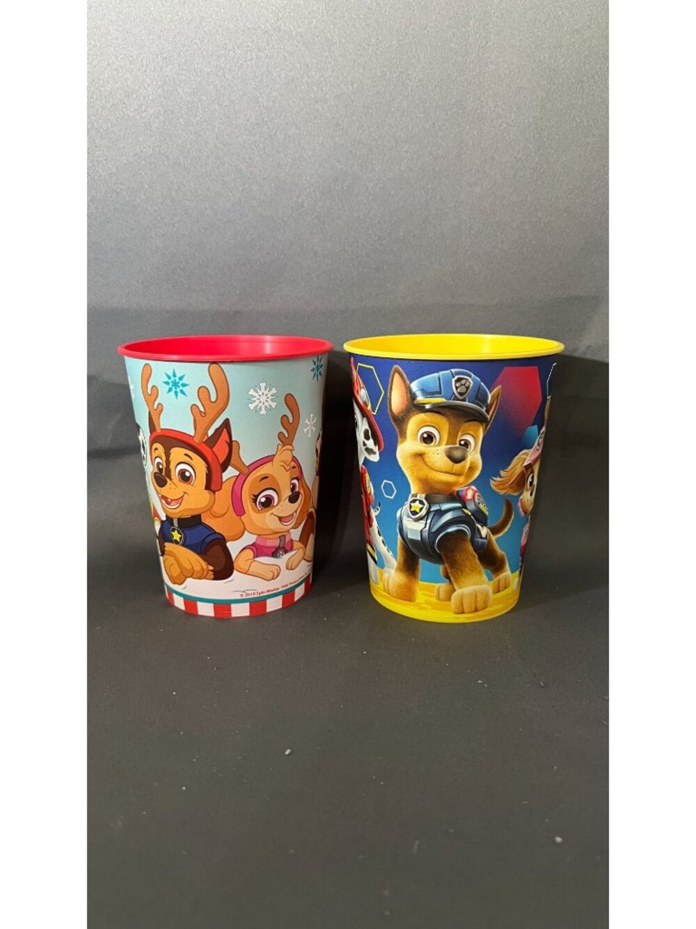 Paw Patrol Holiday & Chase Character Plastic Cups Set